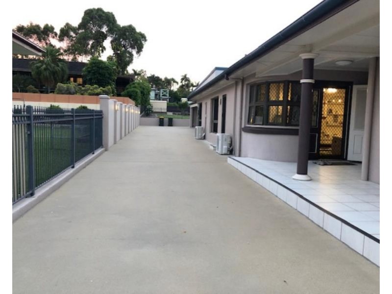 24 Jessie Street The Range QLD 47, The Range QLD 4700